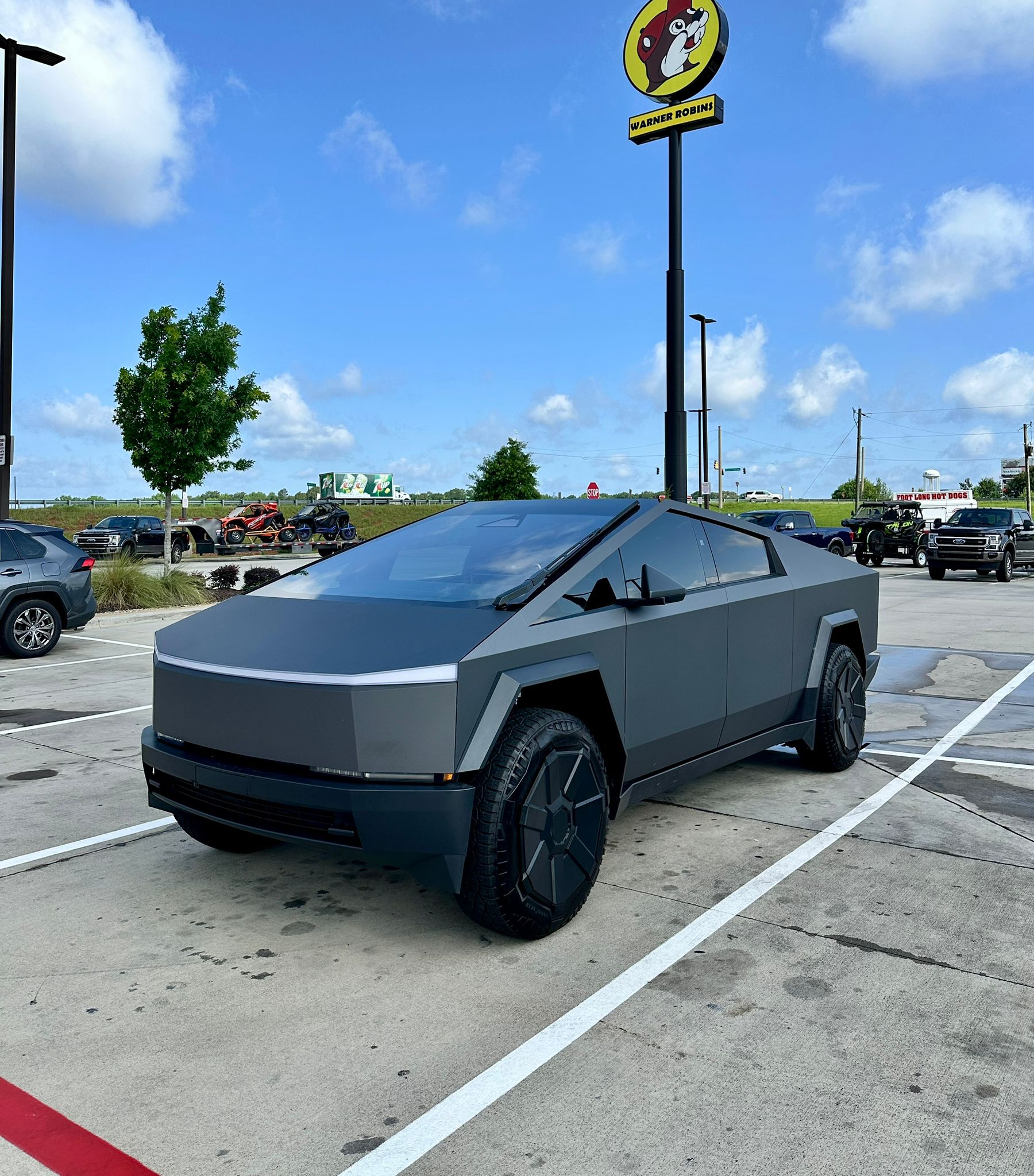 2024 Tesla Cybertruck