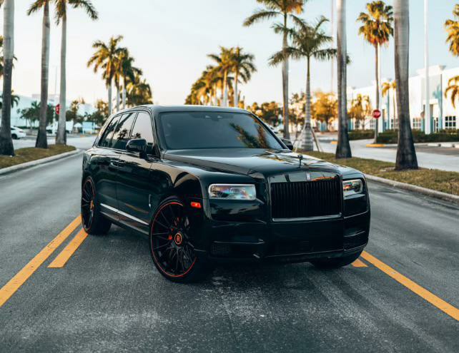 Rolls-Royce Cullinan (2024)
